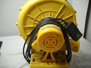 lot 16 image: Electric Air Blower