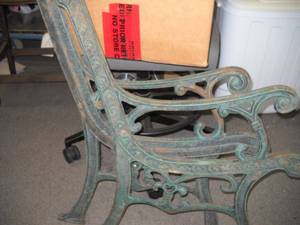 lot 17 image: Cast Bench Sides