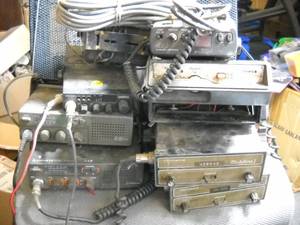 lot 23 image: 2 Way Base & Radios