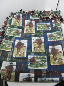 lot 59 image: Hunting Throw Blanket