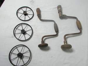lot 95 image: Vintage Hand Drills