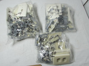 lot 100 image: Outlet Accessories