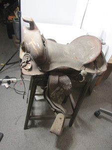lot 114 image: Vintage Horse Saddle