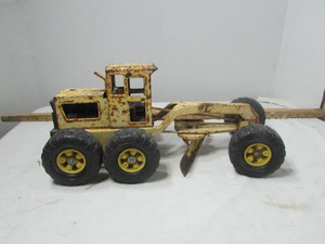 lot 146 image: Vintage Tonka Road Grader Toy