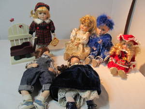 lot 194 image: Vintage Porcelain Dolls