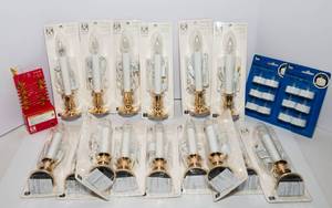 lot 15 image: Set of 14 Flameless Window Candles with Extras