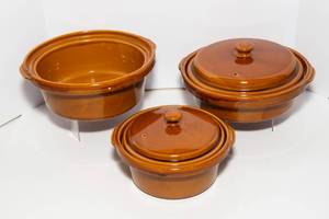 lot 17 image: Vintage Rival Naturelles Stoneware Set  Brown