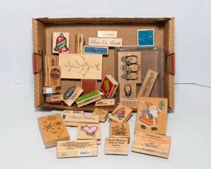 lot 44 image: Lot of Christmas Rubber Ink Stamps