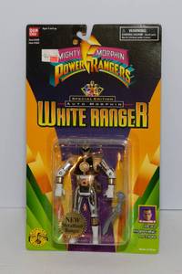 lot 104 image: Bandai 1995 Mighty Morphin Power Rangers Special Edition Auto-Morphin White Ranger Action Figure  Sealed