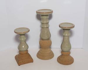 lot 126 image: Set of 3 Ceramic Candle Holders  Tallest 14.25