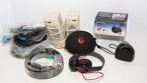 lot 136 image: Beats Solo Wired Headphones with Case, Sylvania Bluetooth & Miscellaneous Cords