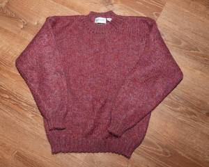 lot 130 image: Woodward Mohair Sweater  Burgundy, Size Medium