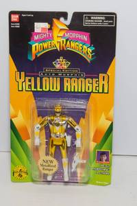 lot 135 image: Bandai 1995 Mighty Morphin Power Rangers Special Edition Auto-Morphin Yellow Ranger Action Figure  Sealed