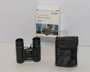 lot 192 image: Sallous 8x21 Compact Binoculars  Wide 8x Zoom