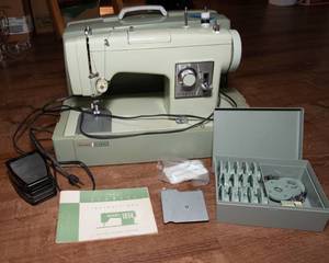 lot 170 image: Sears Kenmore Model 1654 Zig Zag Sewing Machine
