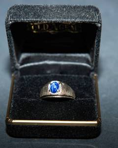lot 70A image: Vintage 15K White Gold Ring  Blue Star Sapphire (Size 10.5)