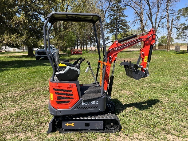 lot 1103 image: AGT Mini Excavator (MX15RX)