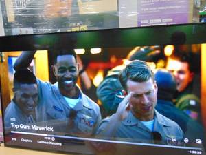 lot 45 image: 65 Inc onn  4K UHD (2160P) LED Roku Smart Television HDR (100012587)