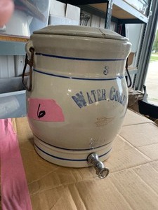 lot 6 image: RW 3 gal water cooler
