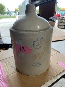 lot 13 image: Redwing 5 gal crock
