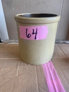lot 64 image: Redwing brown 2 gal crock