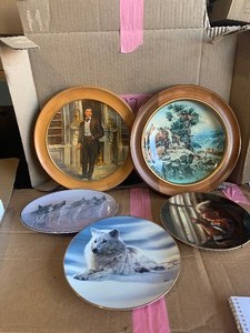 lot 87 image: Vintage plates (5)