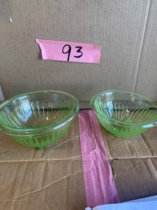 lot 93 image: Uranium glass 2 serving bowls