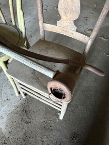 lot 121 image: Pump Handle & Water Transfer Pipe