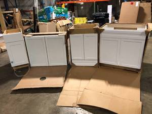 lot 13 image: Lot of Assorted Kitchen cabinets Various Models and Conditions Customer Returns See Pictures
