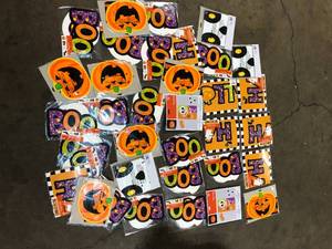 lot 22 image: Lot of Assorted Halloween Decorations Various Models and Conditions Customer Returns See Pictures