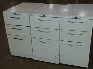 lot 34 image: 3 Pack Garage Storage Drawers 24x15x29