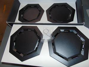 lot 17 image: Cybertruck Cyber Wheel Cap Kit
