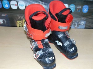 lot 37 image: Nordica Speedmachine J3 KIDSJUNIORSBOYSGIRLS US 24.5 Youth Ski Boots