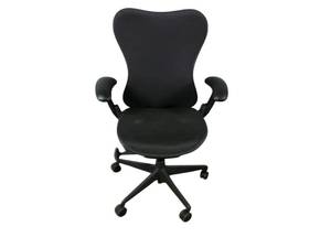 lot 3 image: Herman Miller Mirra 1 Task Chair