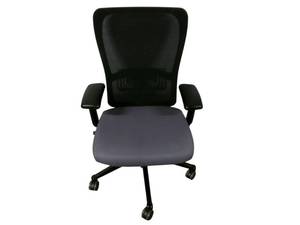 lot 7 image: Haworth Zody Task Chair