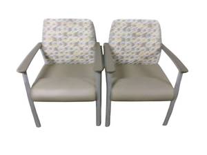 lot 30 image: 2 Chairs