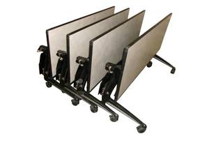 lot 67 image: 4 Nesting Folding Tables