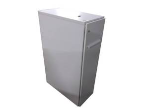 lot 82 image: Knoll White Storage Cabinets with Key