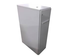 lot 86 image: Knoll White Storage Cabinets with Key