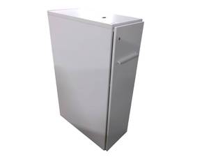 lot 87 image: Knoll White Storage Cabinets with Key