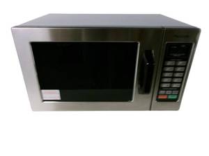 lot 109 image: Panasonic Commercial Microwave