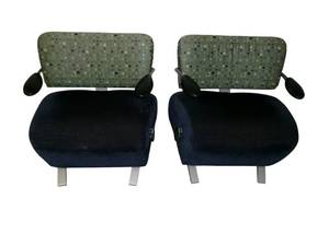 lot 111 image: 2 Guest Chairs with Removable Tablet Arm