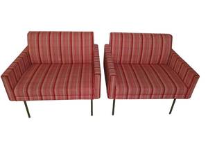 lot 131 image: 2 Herman Miller Geiger Tuxedo Chairs