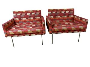 lot 133 image: 2 Herman Miller Geiger Guest Chairs
