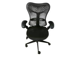 lot 163 image: Herman Miller Mirra Task Chair