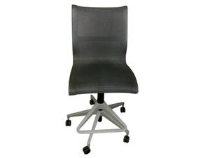 lot 191 image: Herman Miller Setu Drafting Stool
