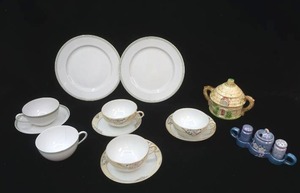 lot 3 image: Antique Nippon, Porcelain, Blue Lusterware, Cottage Ware
