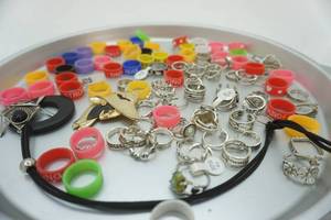 lot 27 image: Fashion Jewelry Rings, Necklace, Broach