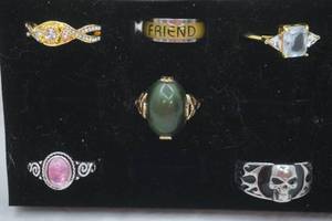 lot 30 image: Fashion Jewelry Rings (NEW)