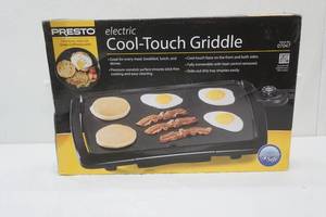 lot 56 image: PRESTO Griddle (used woriginal box)